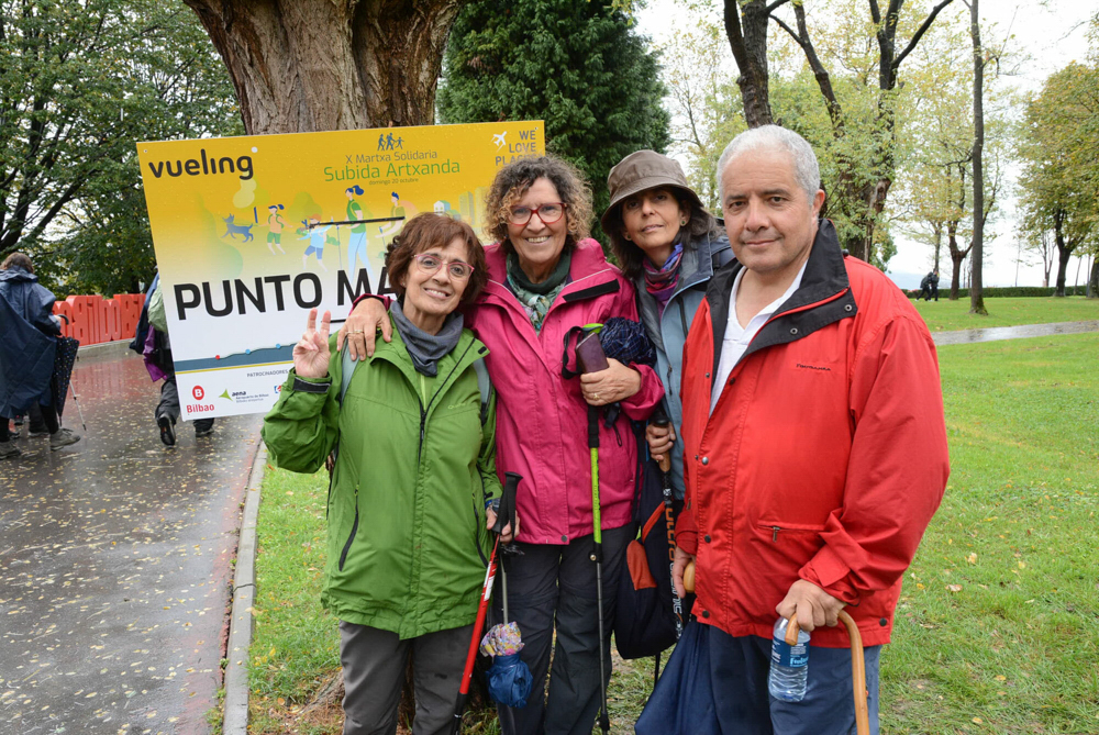 Foto 120 de la avituallamiento y mirador - Galería de la Subida a Artxanda 2019